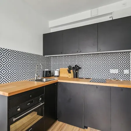 870 Trefle - Superbe * モントルイユ